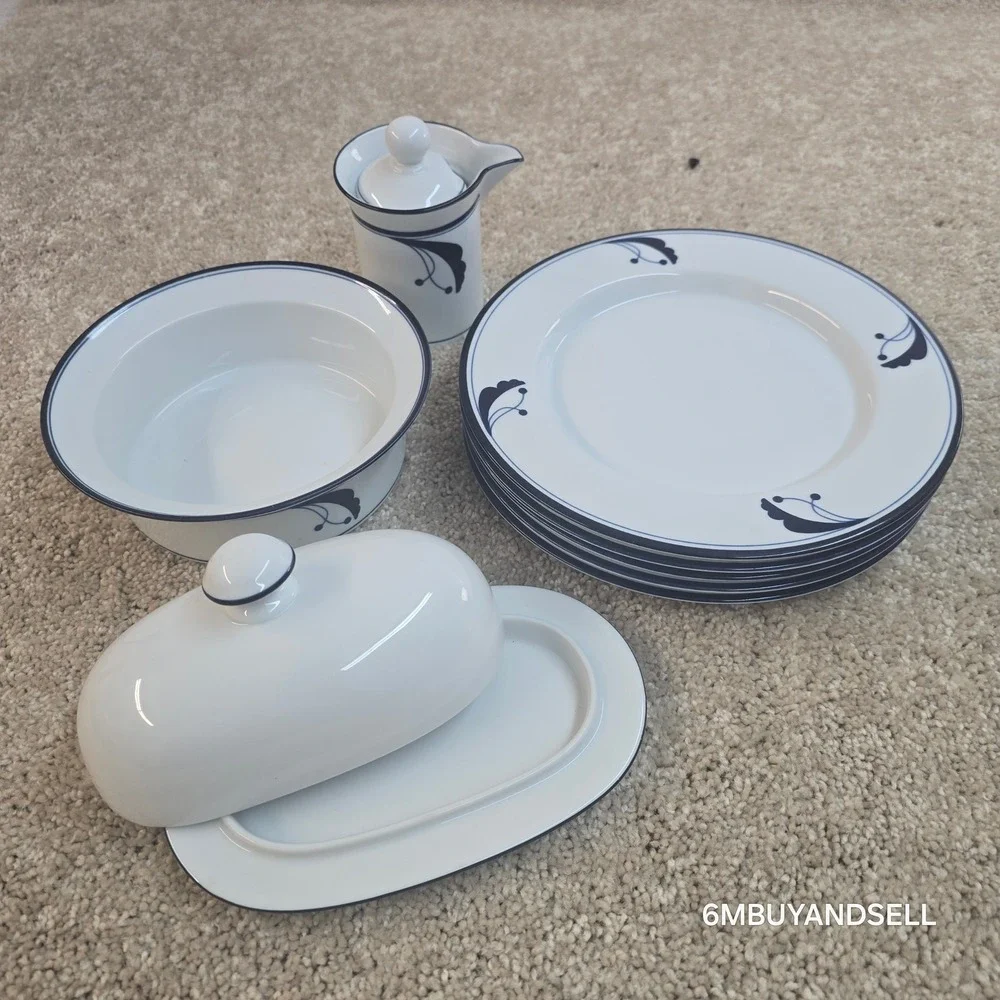 Dansk Flora Bayberry Blue Portugal 8pc Set Plates Bowl Bistro Butter